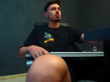 octavarium211 – webcam model profile photo Image 7