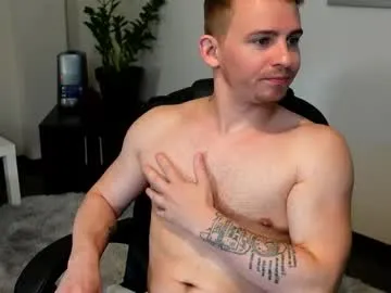 tyler_gus – webcam model profile photo Image 9