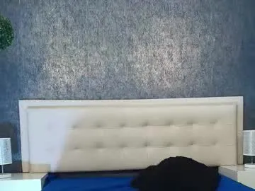 octavarium211 – webcam model profile photo Image 8