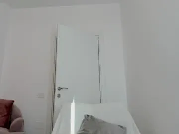 penny_lust – webcam model profile photo Image 10