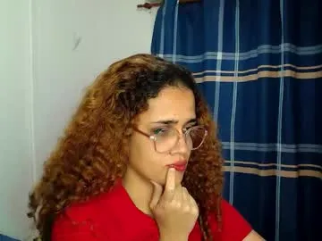 molochnaya000 – webcam model profile photo Image 2