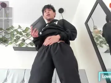 benjamin613999 – webcam model profile photo Image 7