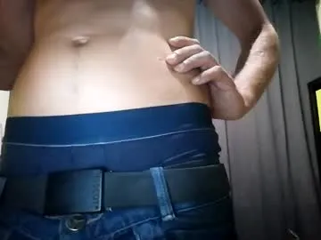 glasses_cat – webcam model profile photo Image 16