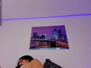 Allla – webcam model profile photo Image 14