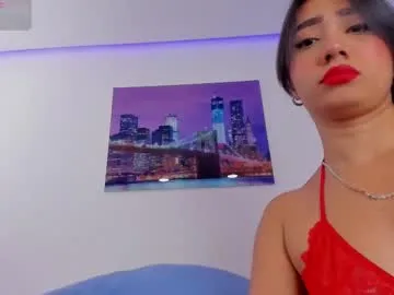 Allla – webcam model profile photo Image 4