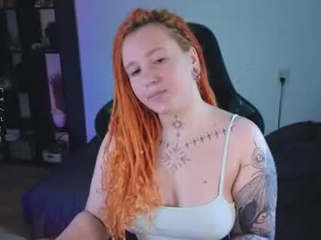 bitchysalome – webcam model profile photo Image 4