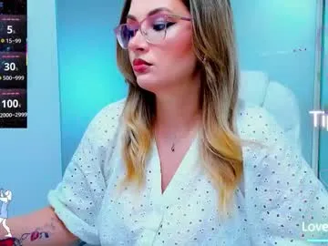 EvieEvans – webcam model profile photo Image 7