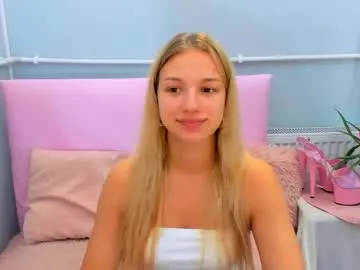 GabbyCollins – webcam model profile photo Image 3