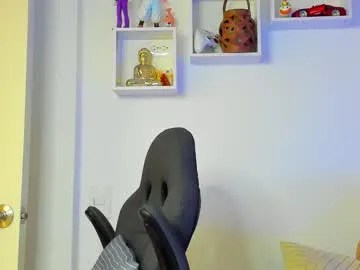 primarch777 – webcam model profile photo Image 10