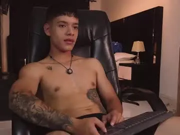 Youlalia – webcam model profile photo Image 16