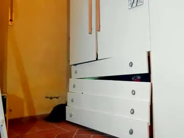 foxxyclarise – webcam model profile photo Image 13