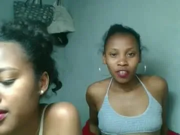 lucretiaburnaugh – webcam model profile photo Image 3