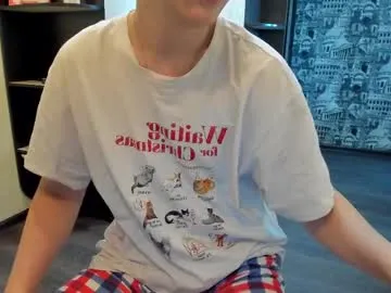 _Abril-Office1 – webcam model profile photo Image 3