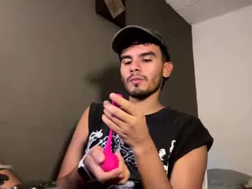 CUMshotik23 – webcam model profile photo Image 10