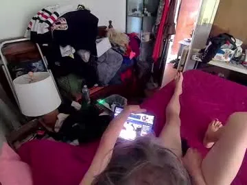 Baby-69 – webcam model profile photo Image 3