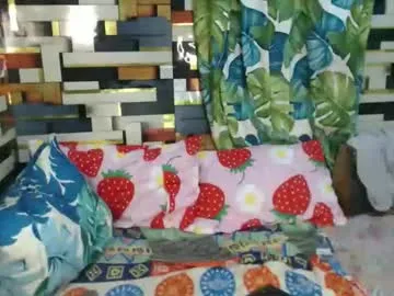 littlesweettifany – webcam model profile photo Image 16