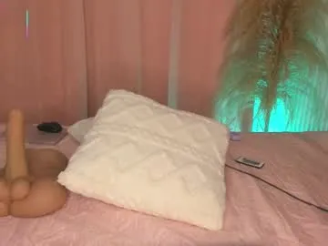 CUMshotik23 – webcam model profile photo Image 4