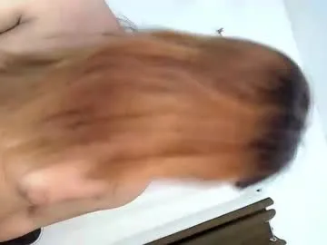 LolaFox – webcam model profile photo Image 9