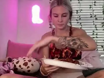 mayadashaaa – webcam model profile photo Image 18