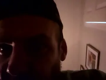 Allla – webcam model profile photo Image 2