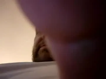 Allla – webcam model profile photo Image 9