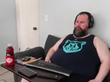 IORio2 – webcam model profile photo Image 2