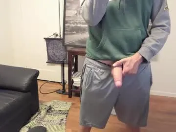 TOP_po – webcam model profile photo Image 2