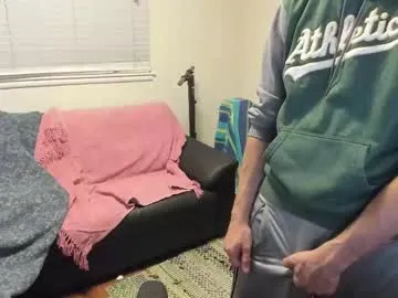 TOP_po – webcam model profile photo Image 5