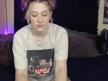 EvieEvans – webcam model profile photo Image 12