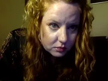 Linnea – webcam model profile photo Image 16