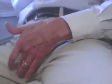 Girl-Pleasure – webcam model profile photo Image 12