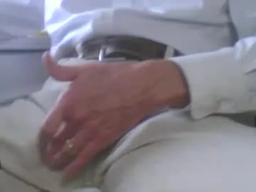 Girl-Pleasure – webcam model profile photo Image 13