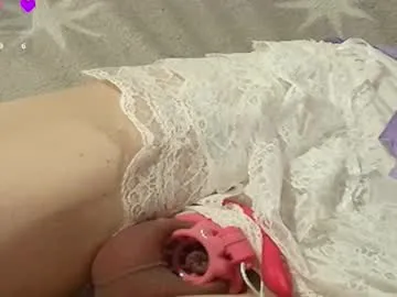 ysabell_viveris – webcam model profile photo Image 10