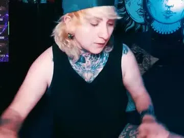 Taanni – webcam model profile photo Image 3