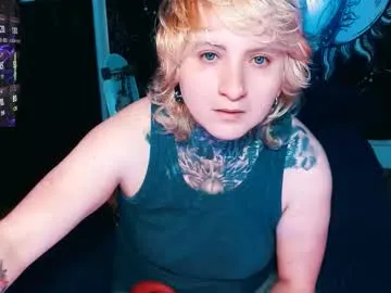 Taanni – webcam model profile photo Image 4