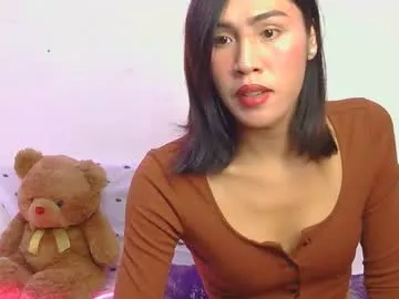 Sun-Moon – webcam model profile photo Image 12