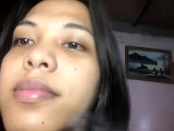 xunybany – webcam model profile photo Image 2