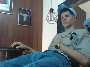hungeddy – webcam model profile photo Image 2