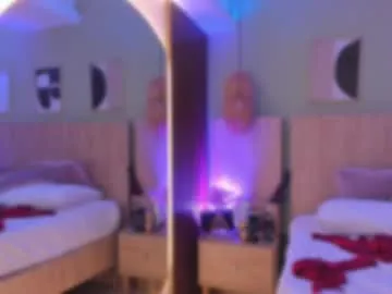 Blonde_sexy21 – webcam model profile photo Image 12