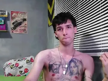 IORio2 – webcam model profile photo Image 10