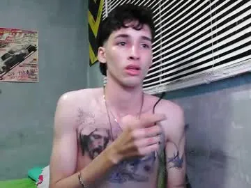 IORio2 – webcam model profile photo Image 11