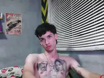 IORio2 – webcam model profile photo Image 2