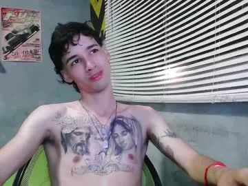 IORio2 – webcam model profile photo Image 5