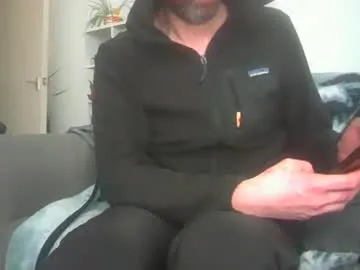 dirtypub – webcam model profile photo Image 3