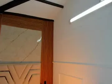 gabbieskinny – webcam model profile photo Image 8