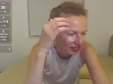 HopeHeaven – webcam model profile photo Image 11