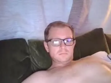 dirtypub – webcam model profile photo Image 15
