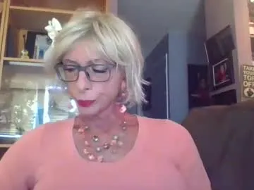 dirtypub – webcam model profile photo Image 14