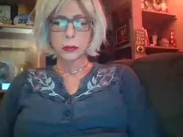 dirtypub – webcam model profile photo Image 8