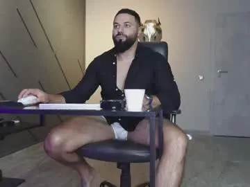 VIKITOMMY – webcam model profile photo Image 19